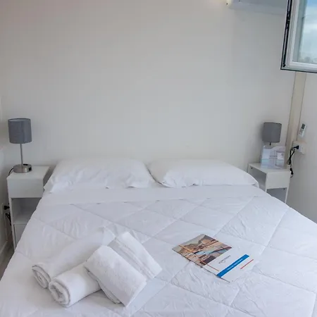 Sea View Historic Center - Happy *