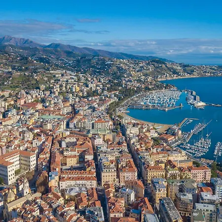 Апартаменты Sea View Historic Center - Happy