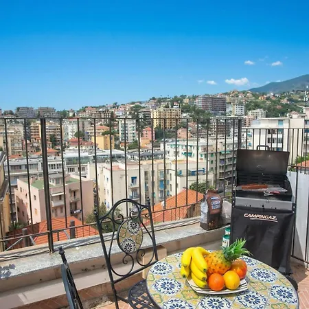 Sea View Historic Center - Happy Apartment